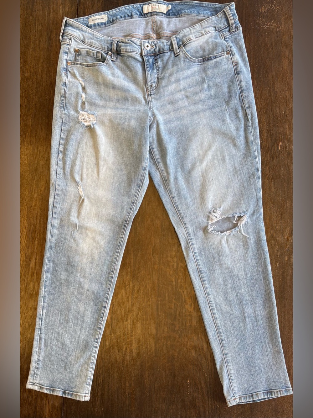 Light wash distressed Jeans